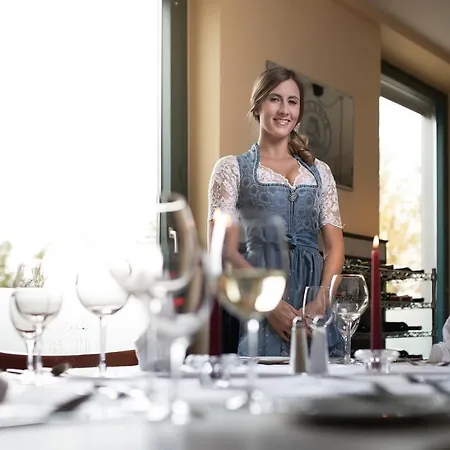 Auszeit & Auszeit Restaurant 3* Schweitenkirchen