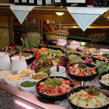 Auszeit & Auszeit Restaurant Ξενοδοχείο Schweitenkirchen